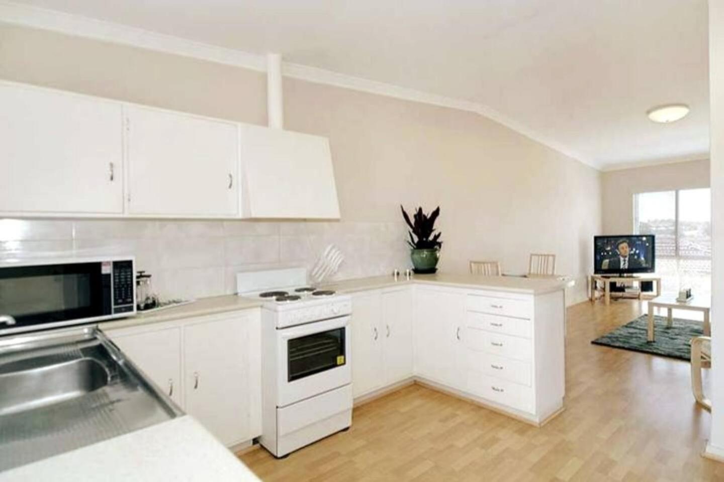 Acacia Holiday Or Business Stay - Quiet Location Perth Esterno foto