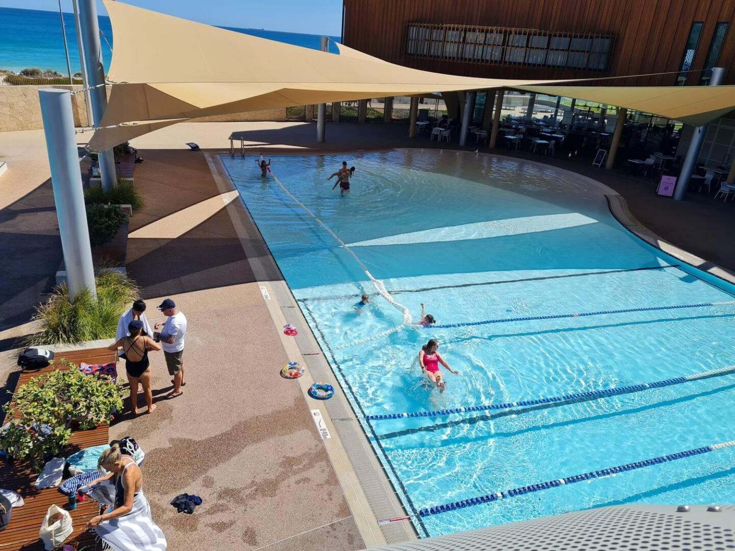 Acacia Holiday Or Business Stay - Quiet Location Perth Esterno foto
